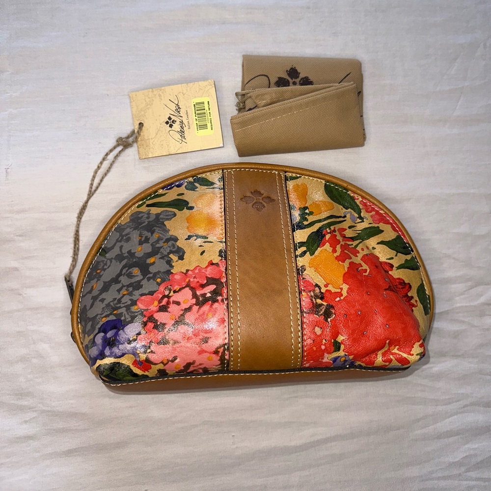 Patricia Nash clutch bag